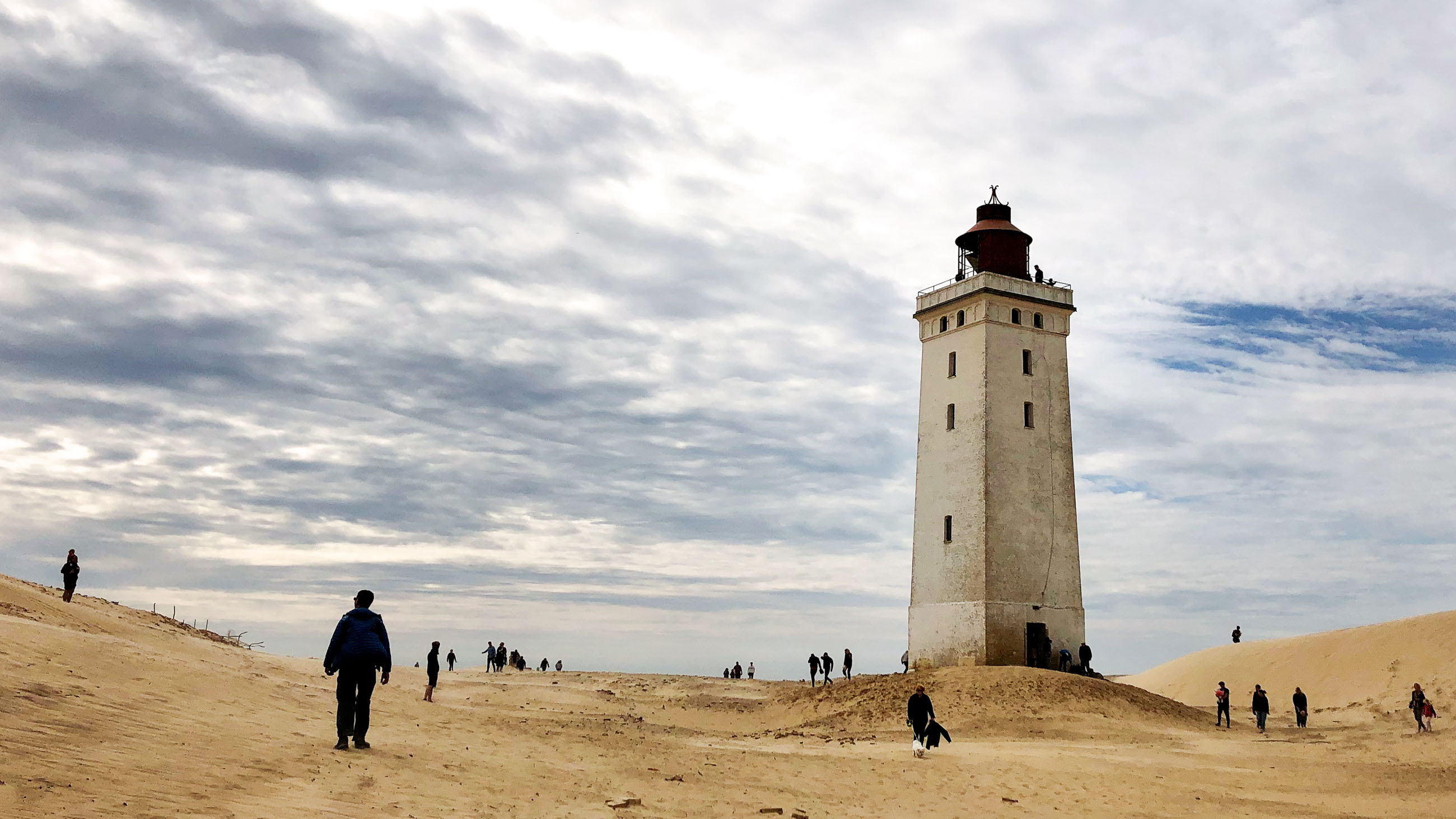 Düne mit Leuchtturm